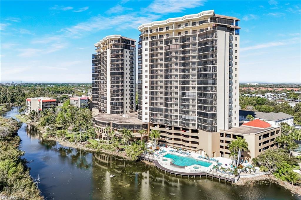 RIVA DEL LAGO - Residential