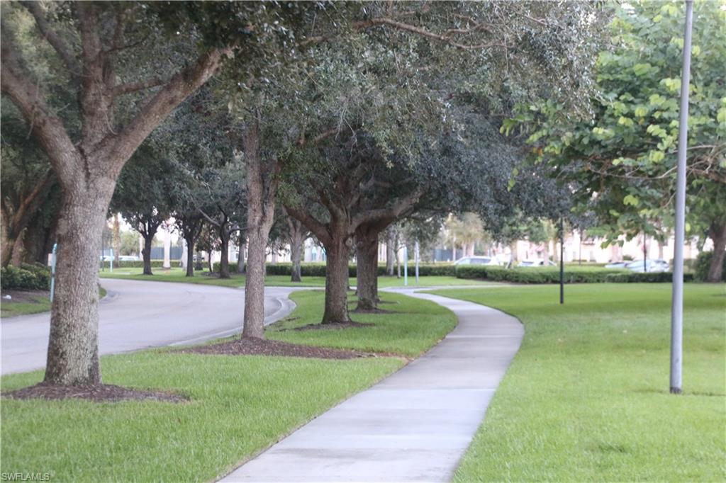 VILLAGE WALK - Residential