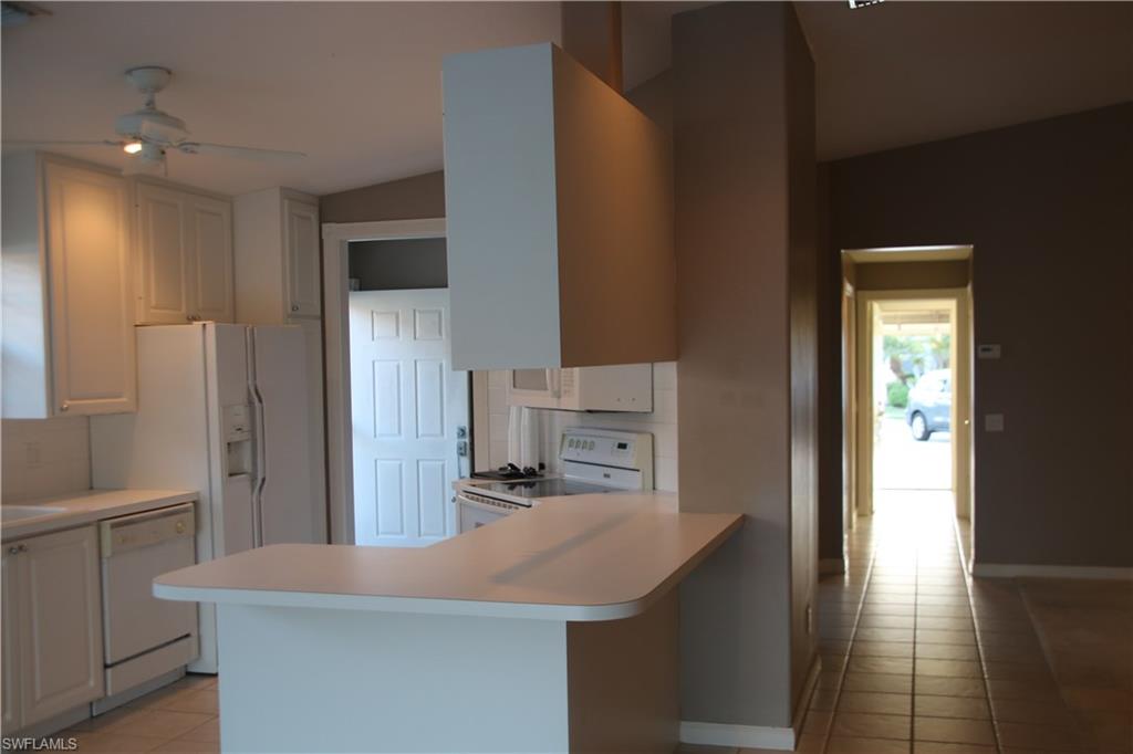 VILLAGE WALK - Residential