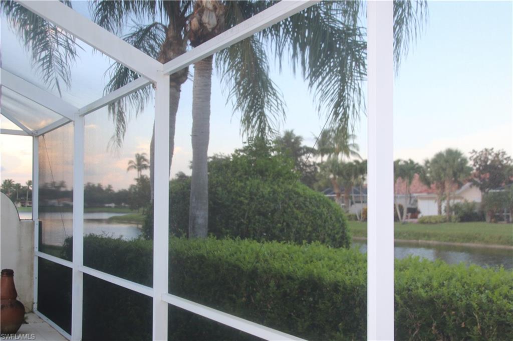 VILLAGE WALK - Residential