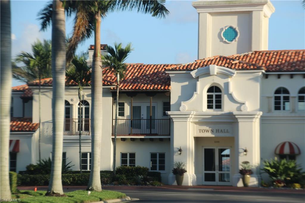 VILLAGE WALK - Residential