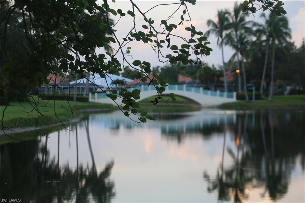 VILLAGE WALK - Residential