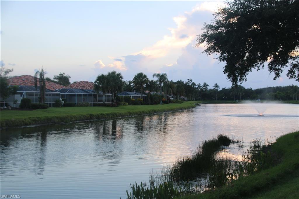 VILLAGE WALK - Residential