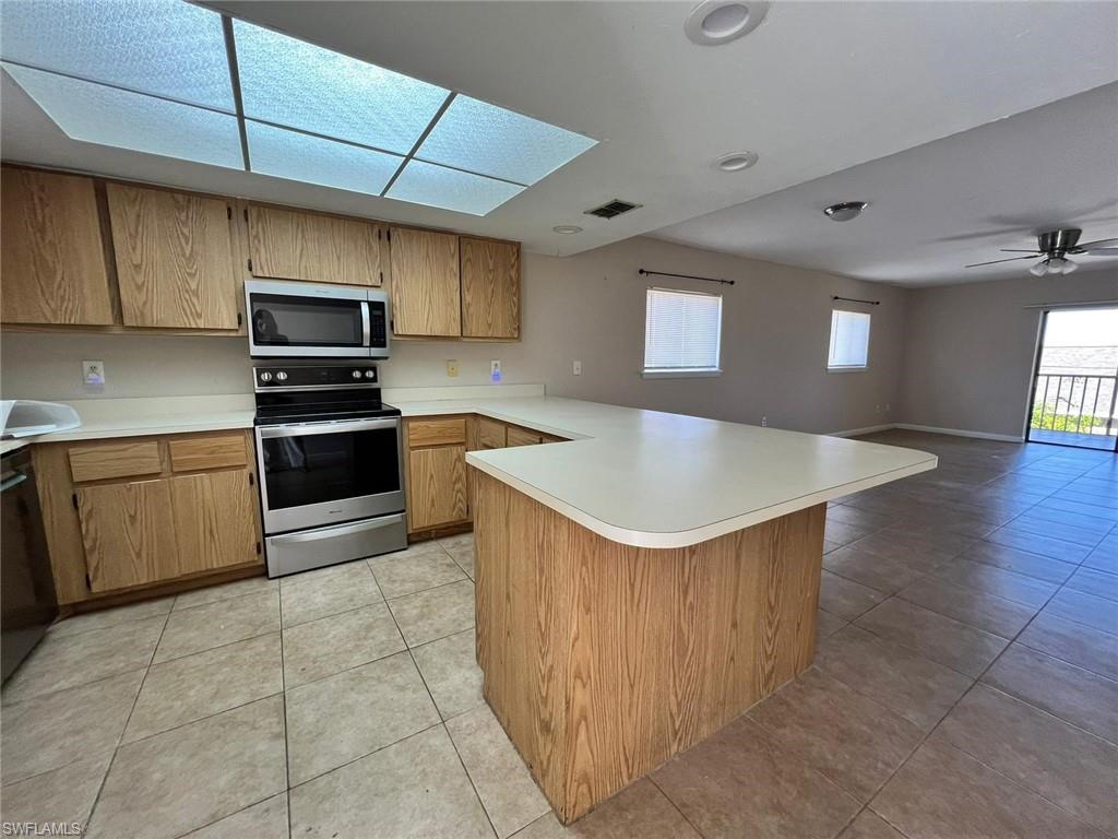 COUNTRYSIDE OF CAPE CORAL - Residential Lease