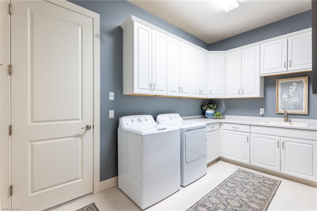 ESPLANADE - Residential