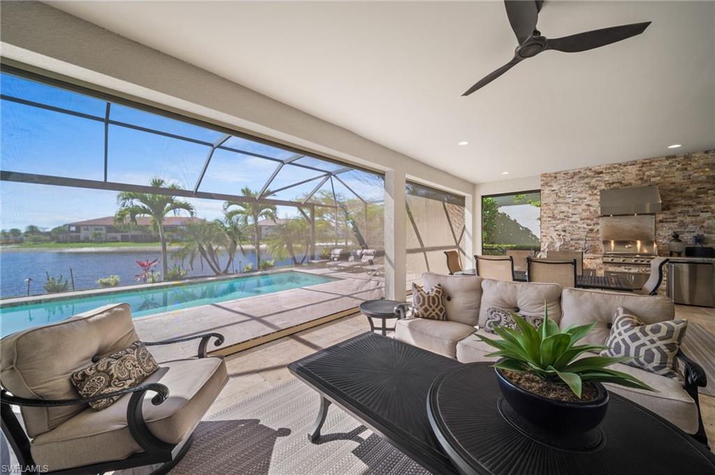 ESPLANADE - Residential