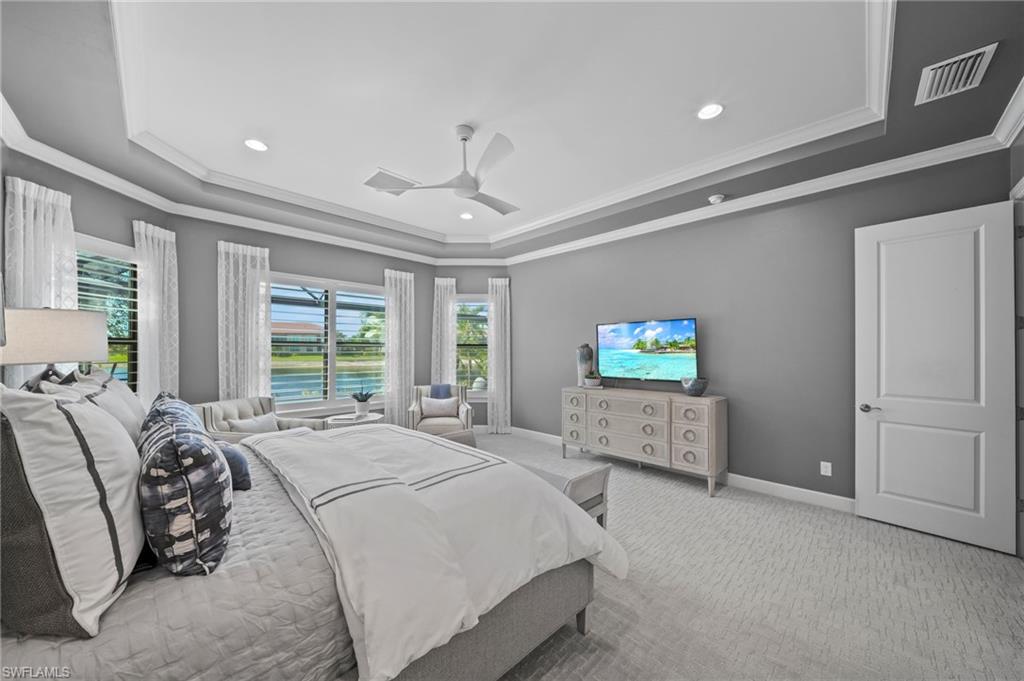 ESPLANADE - Residential