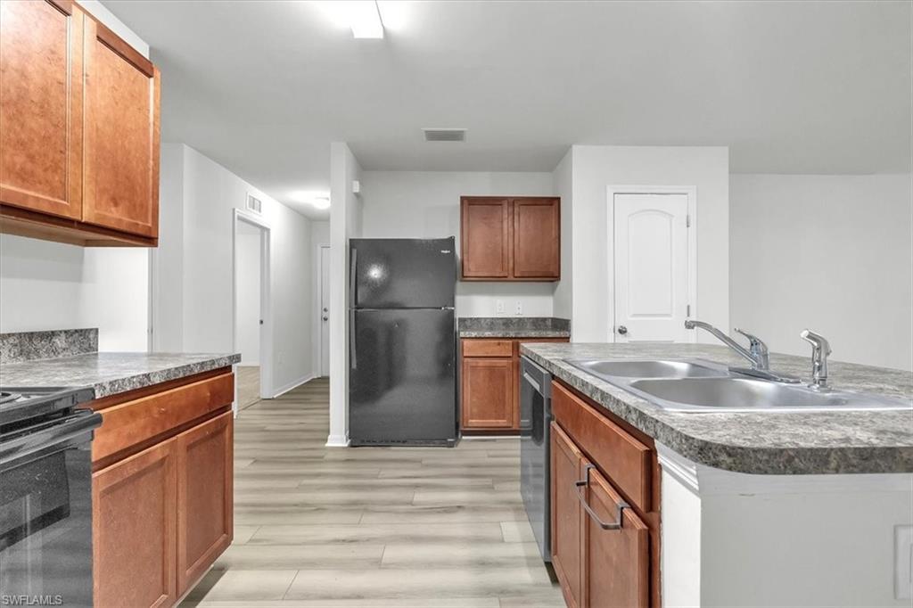 VISTANNA VILLAS - Residential