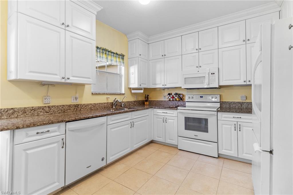 LAS BRISAS AT SPANISH WELLS - Residential