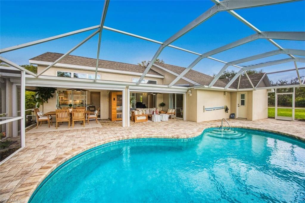 THE GROVE - Residential