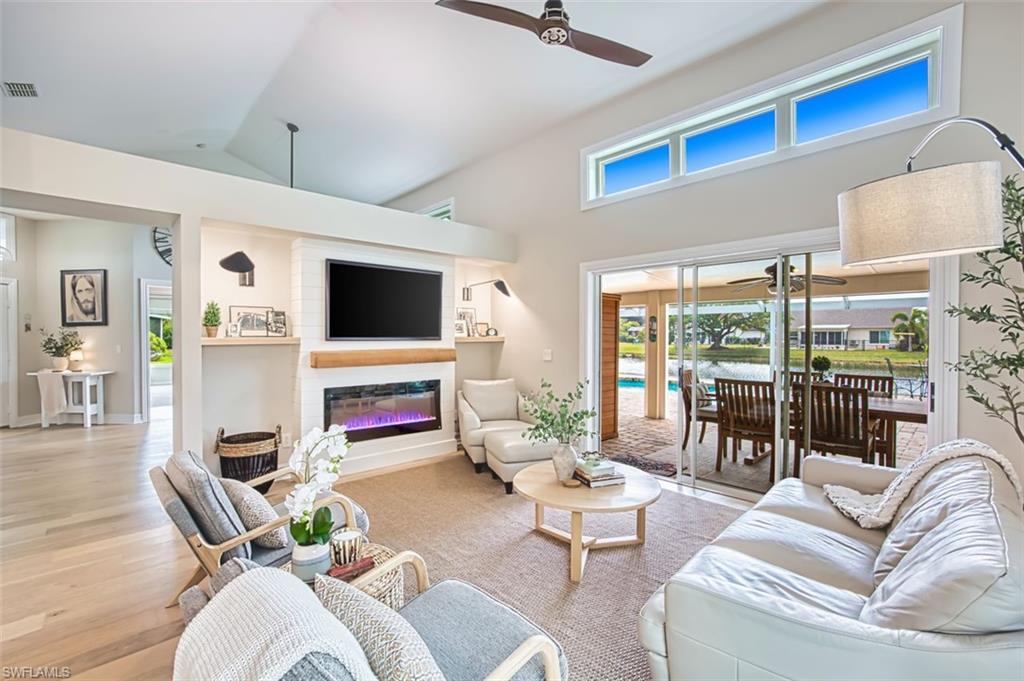 THE GROVE - Residential