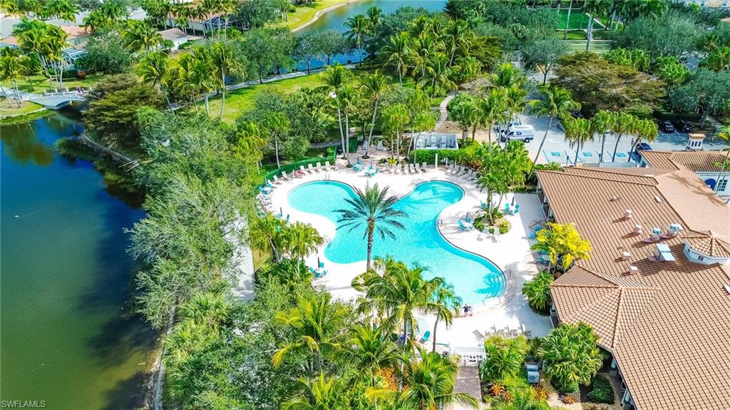 ISLAND WALK - Residential