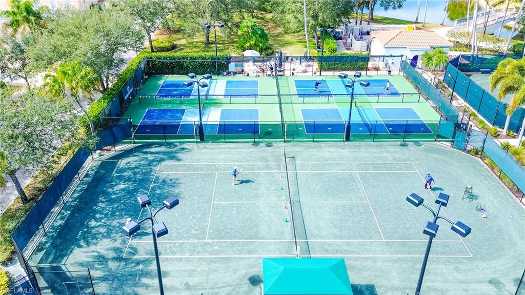 ISLAND WALK - Residential