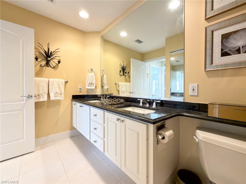 ISLAND WALK - Residential