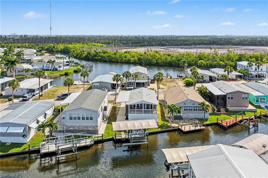 BAYSIDE ESTATES - Residential