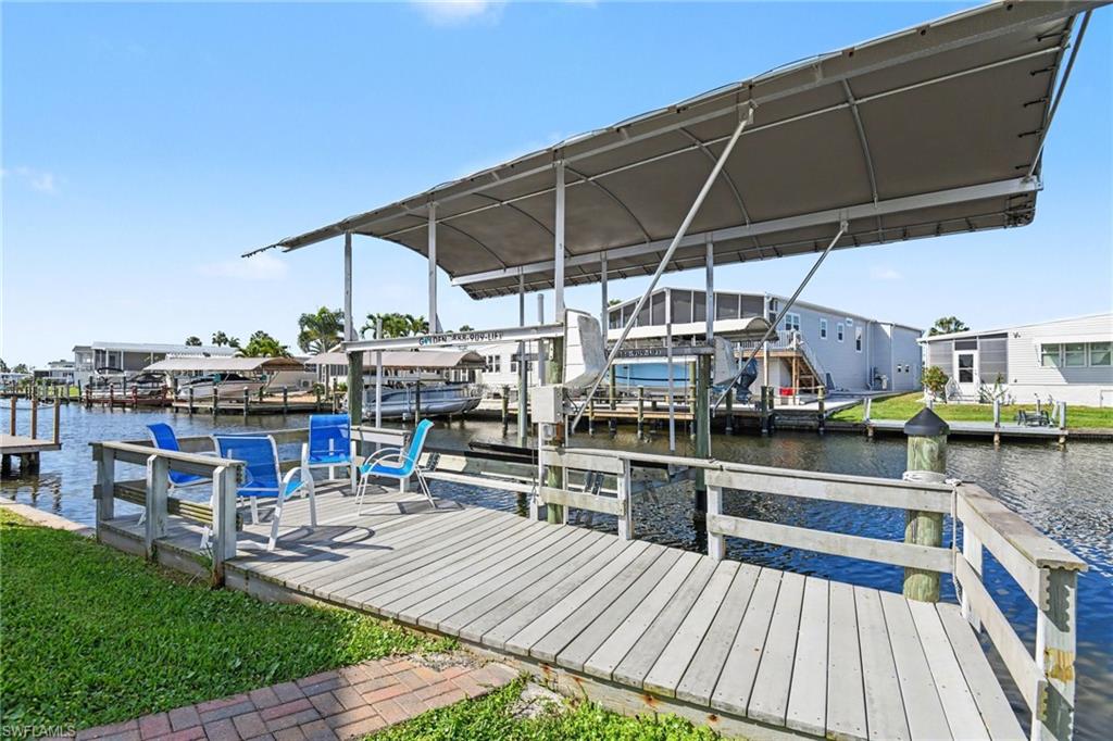 BAYSIDE ESTATES - Residential