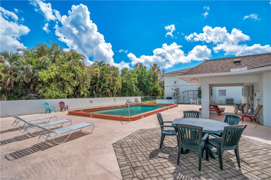 EGRET CONDO - Residential Lease