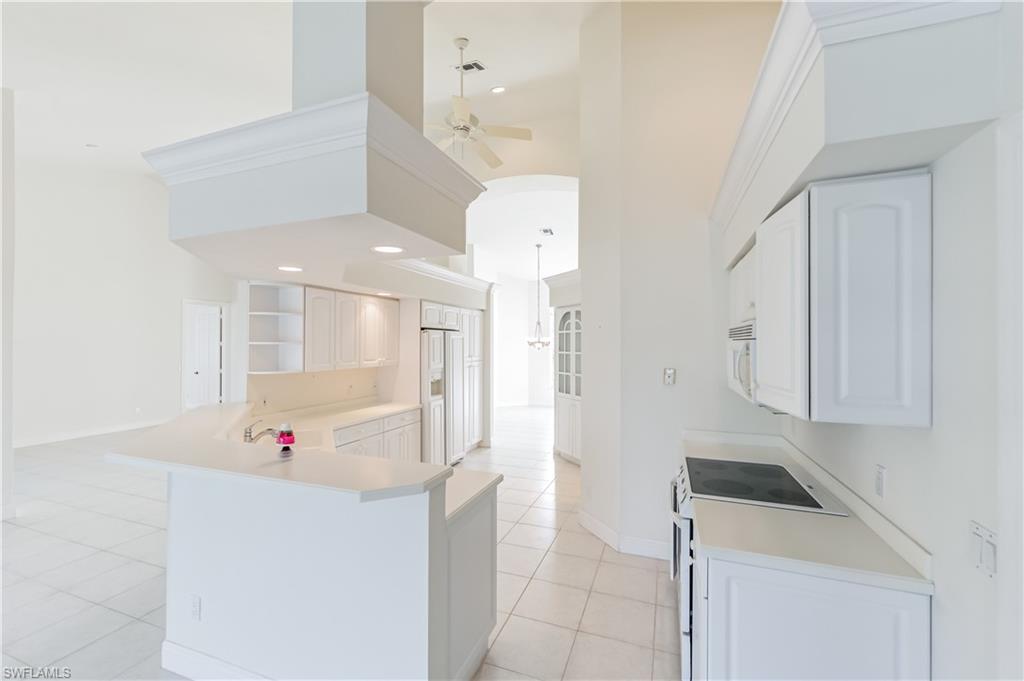 MARCO BEACH - Residential