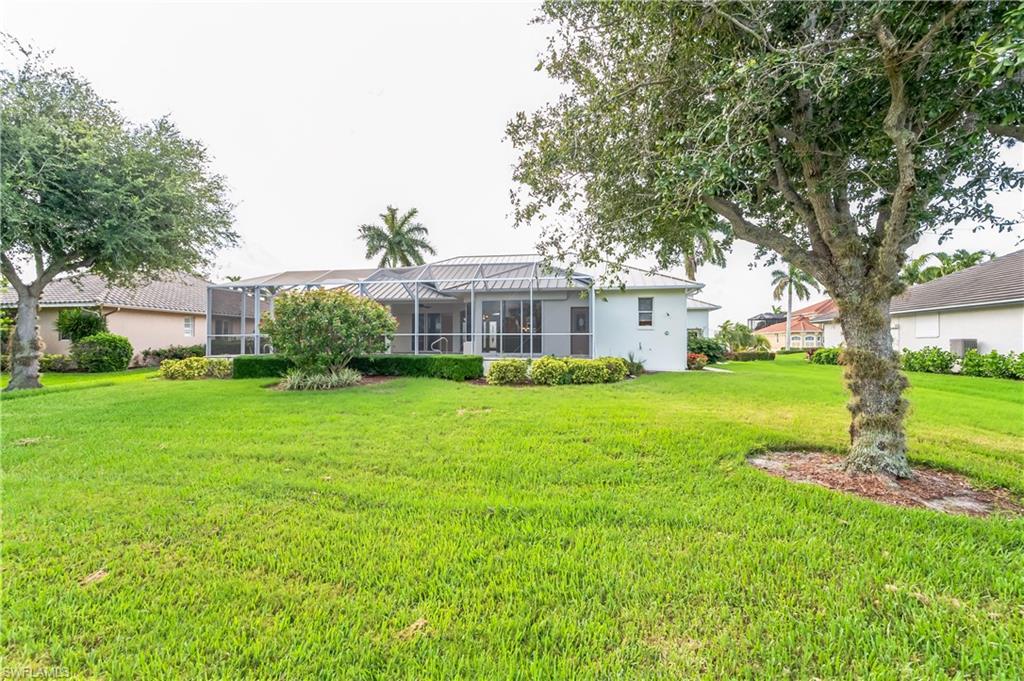 MARCO BEACH - Residential