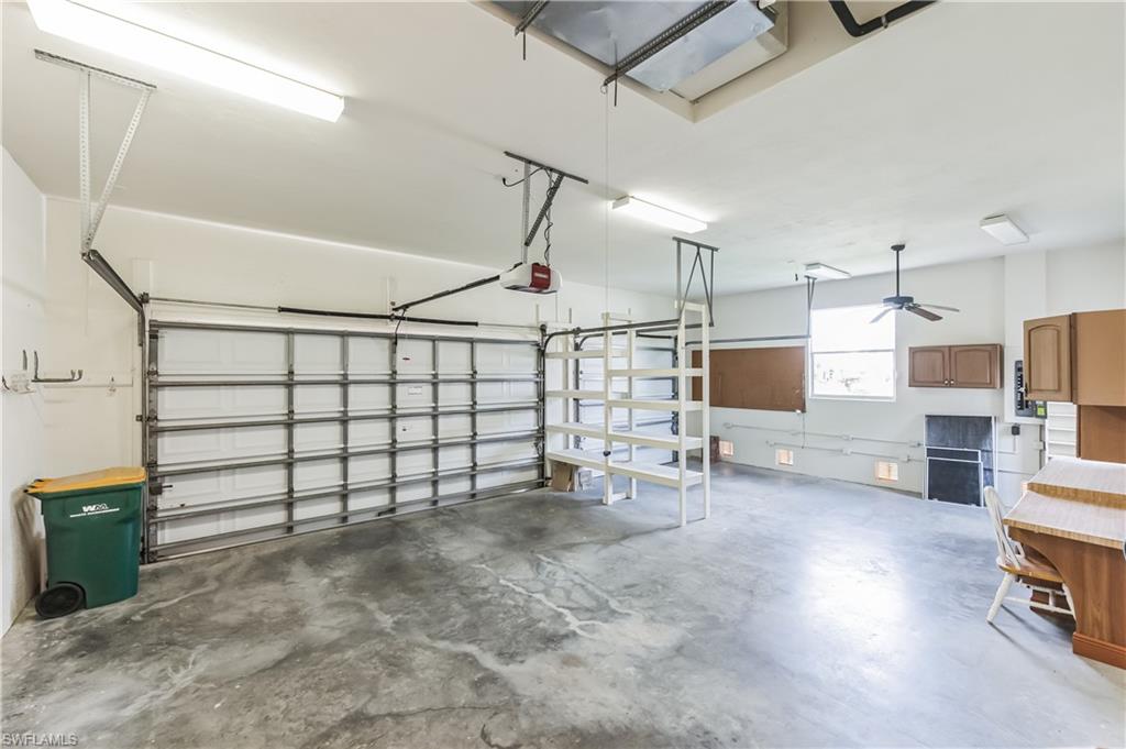 MARCO BEACH - Residential