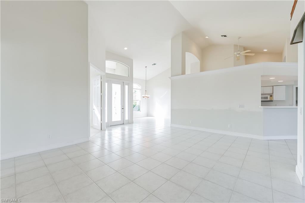 MARCO BEACH - Residential