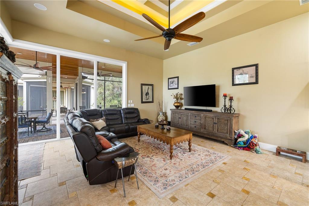 HORSE CREEK - Residential