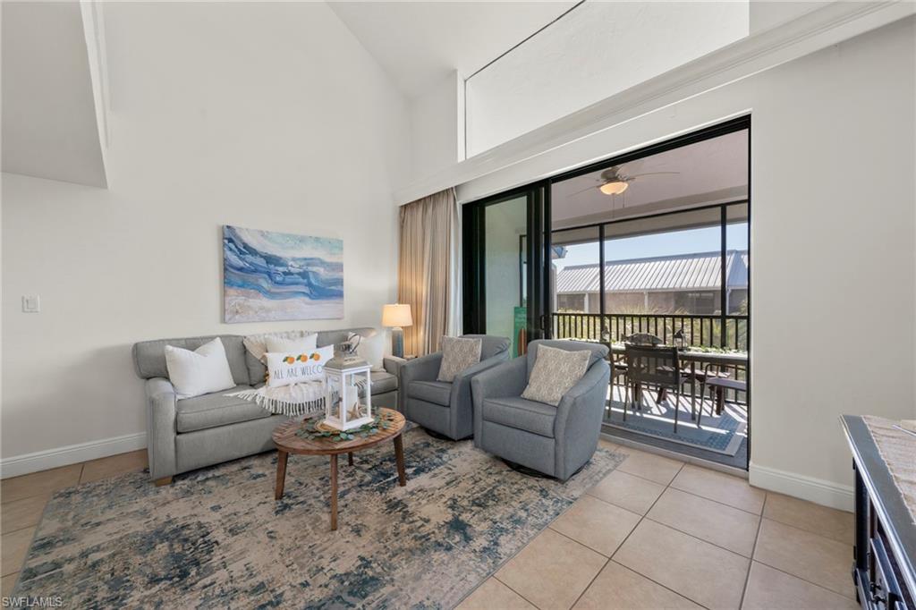 TENNIS VILLAS - Residential