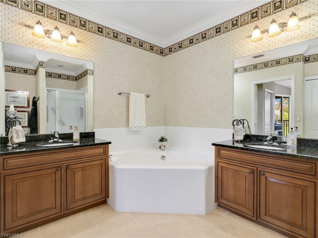 LAUREL GREENS - Residential