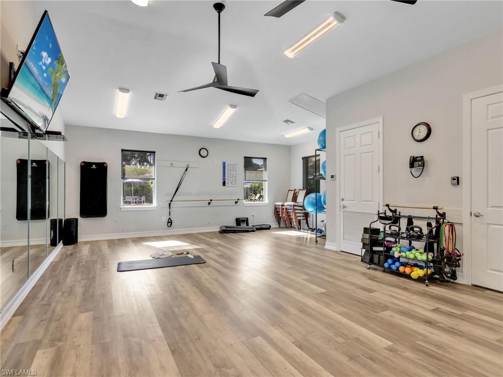 LAUREL GREENS - Residential