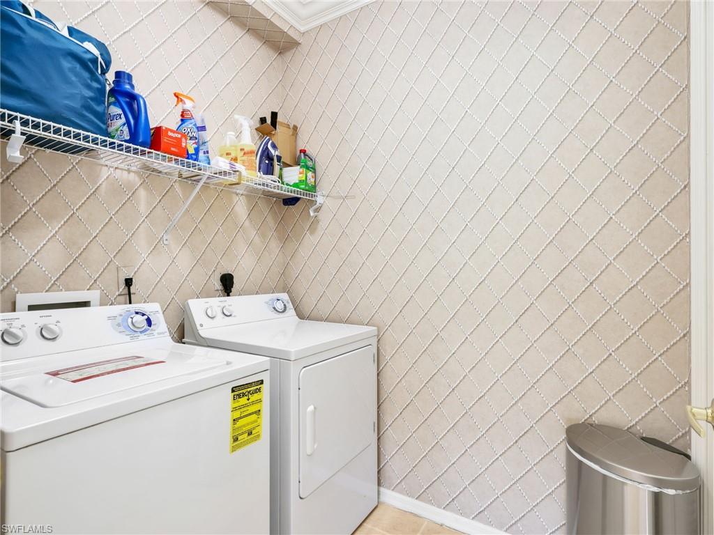 LAUREL GREENS - Residential