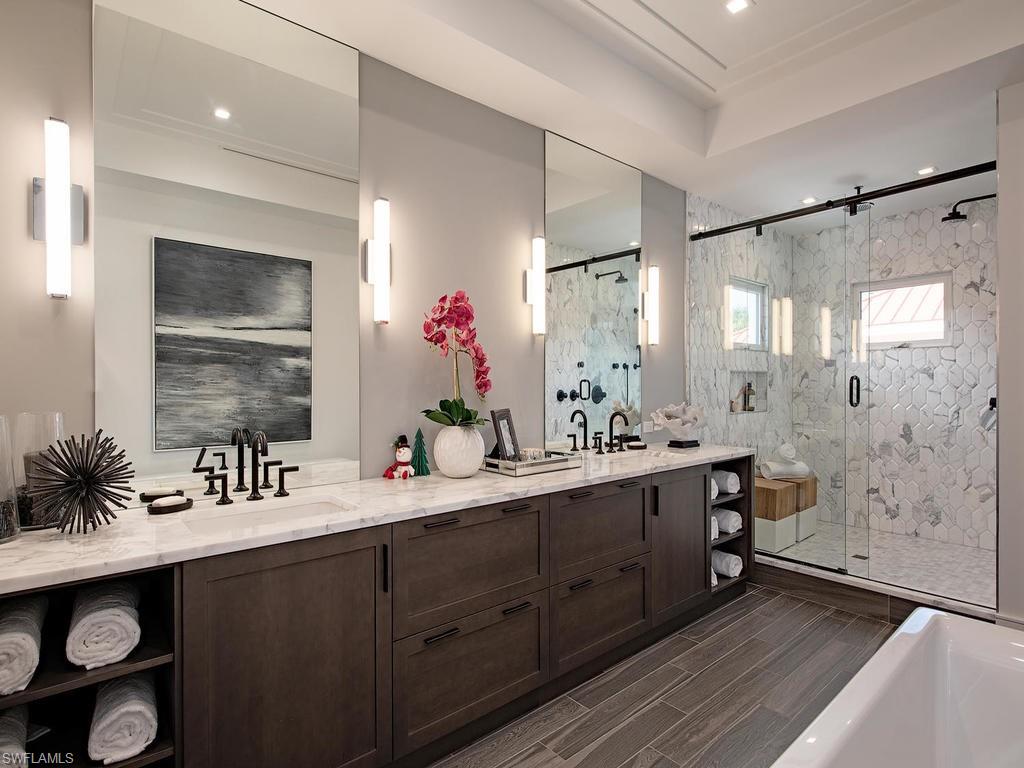 OLDE NAPLES - Residential