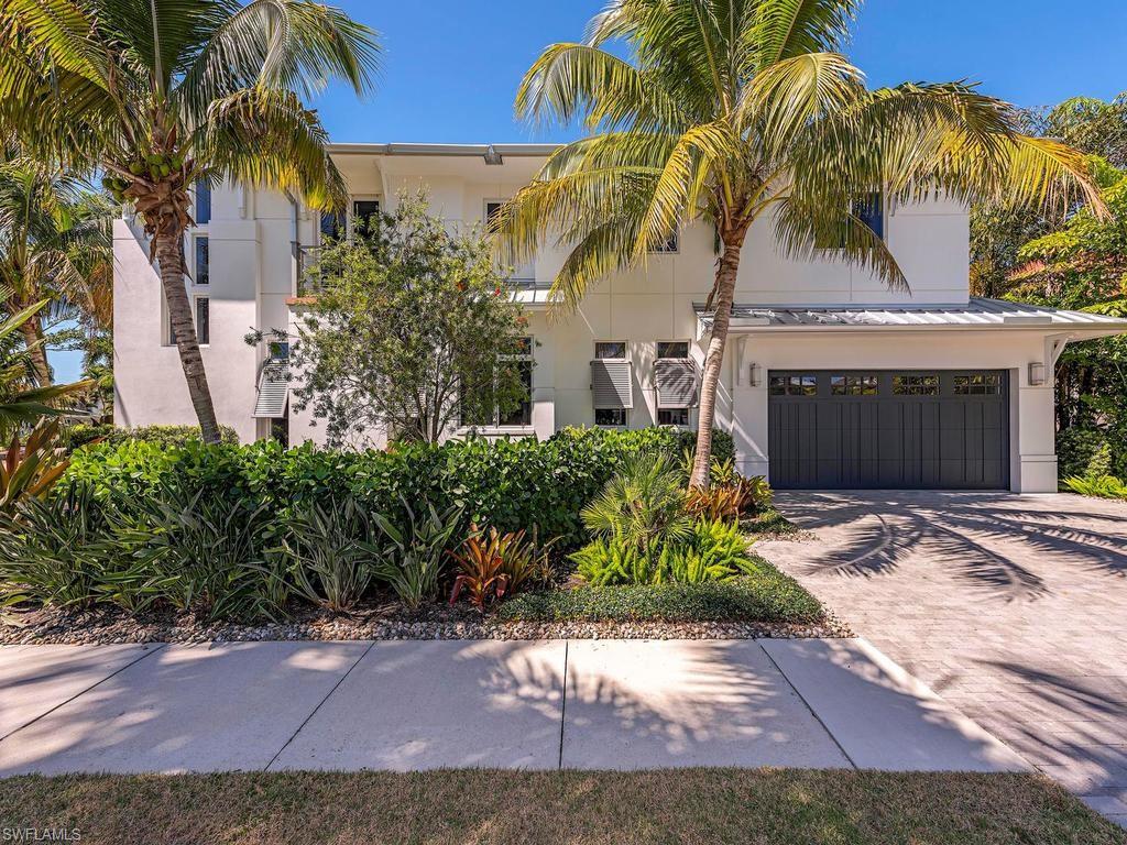 OLDE NAPLES - Residential