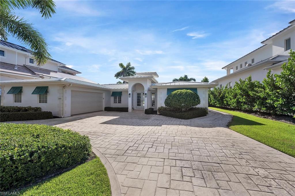 ROYAL HARBOR - Residential Lease