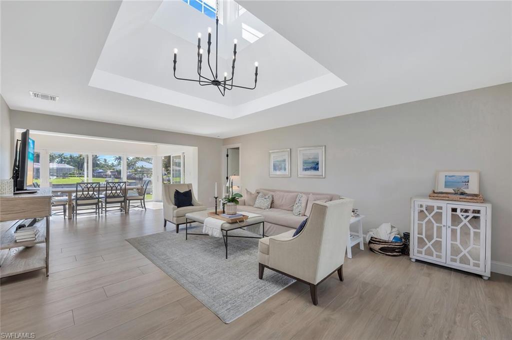 ROYAL HARBOR - Residential Lease