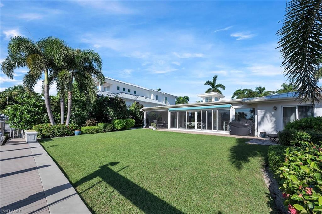 ROYAL HARBOR - Residential Lease