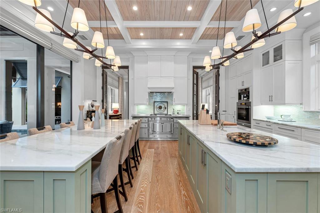 MOORINGS - Residential