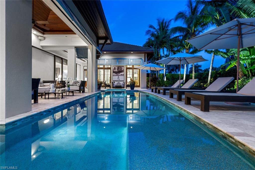 MOORINGS - Residential