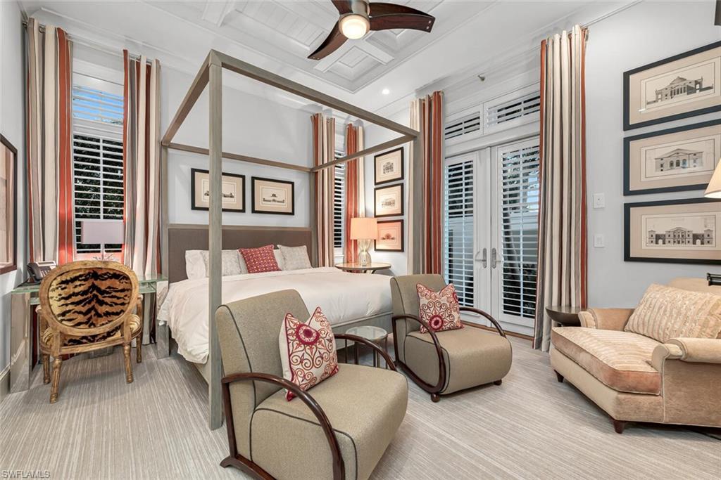 MOORINGS - Residential