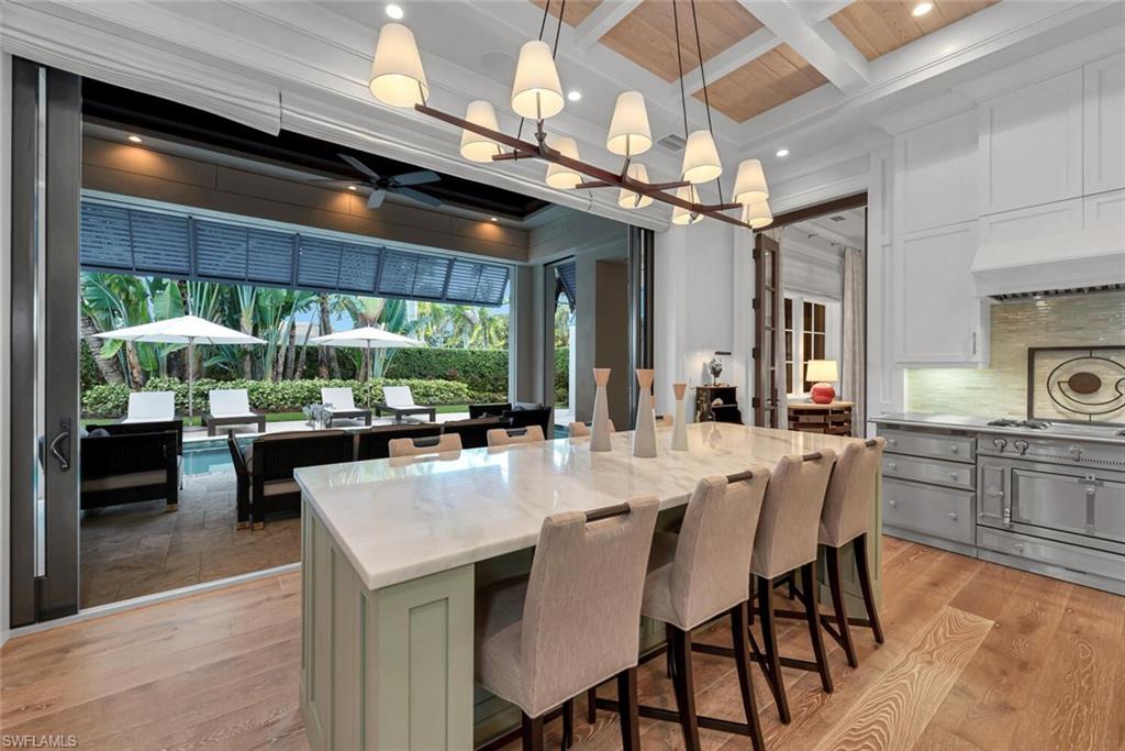 MOORINGS - Residential