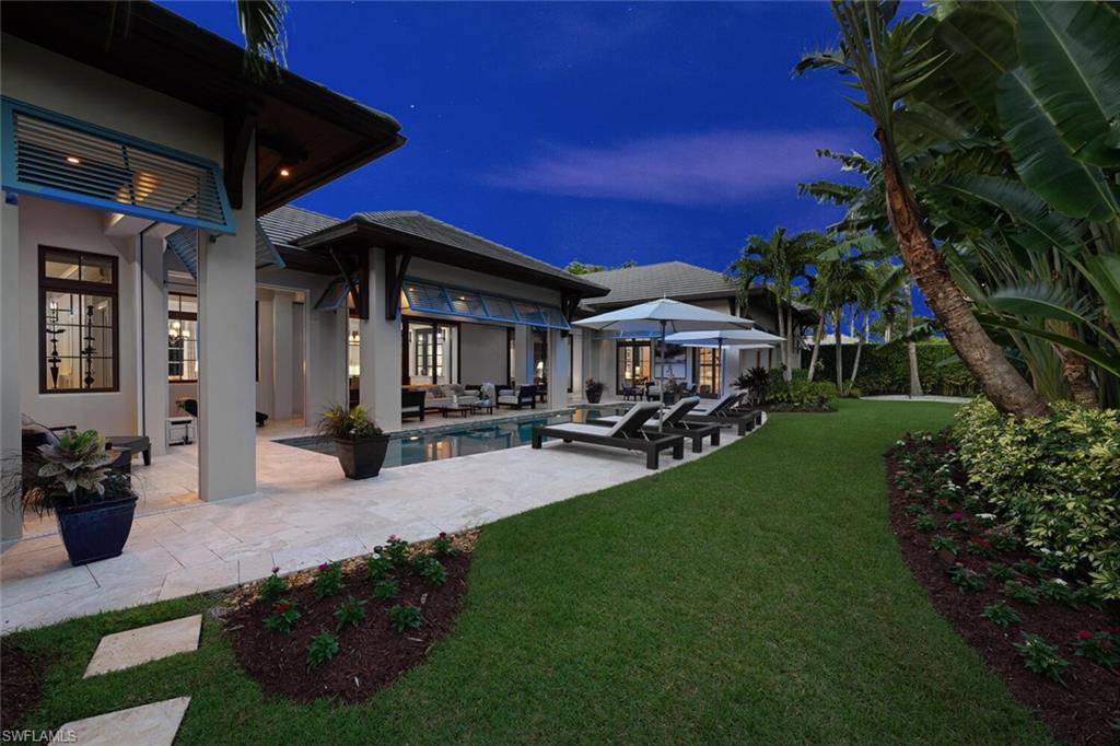 MOORINGS - Residential