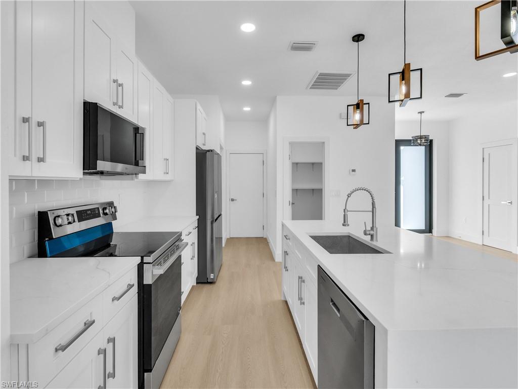 LEHIGH ACRES - Residential