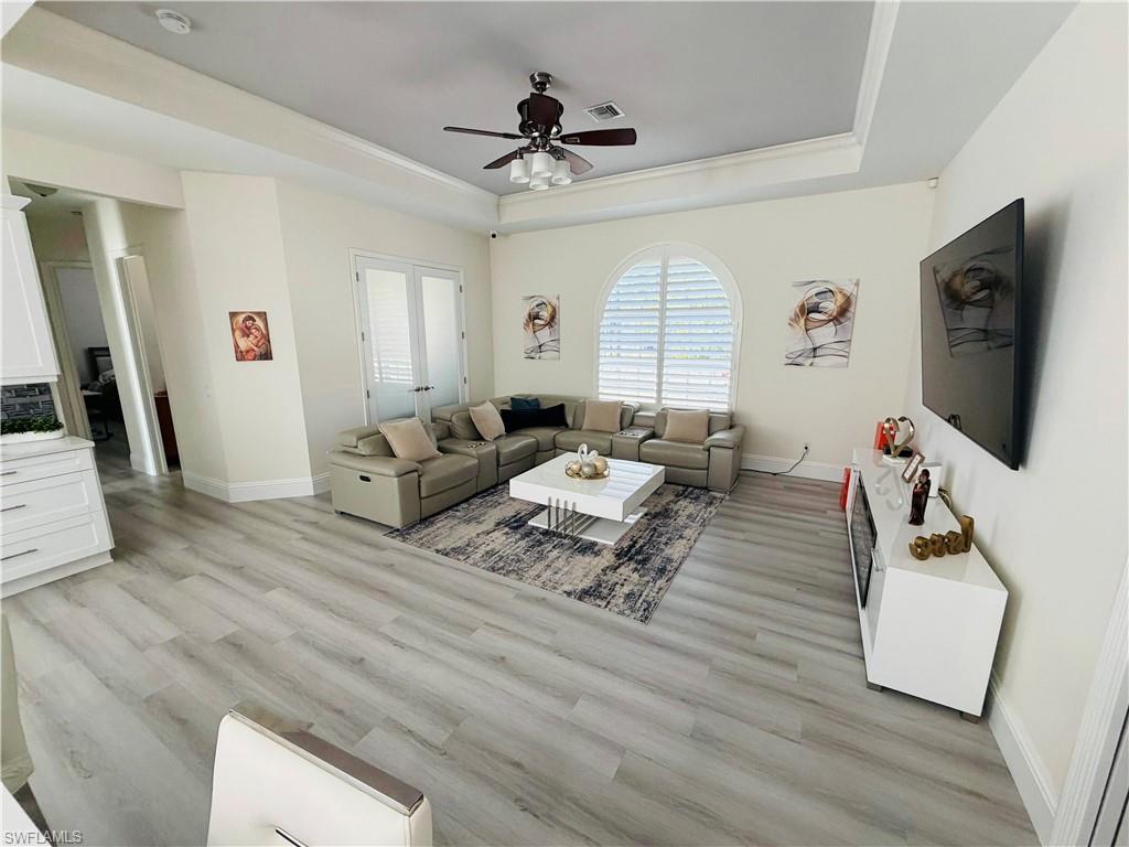 GOLDEN GATE ESTATES - Residential