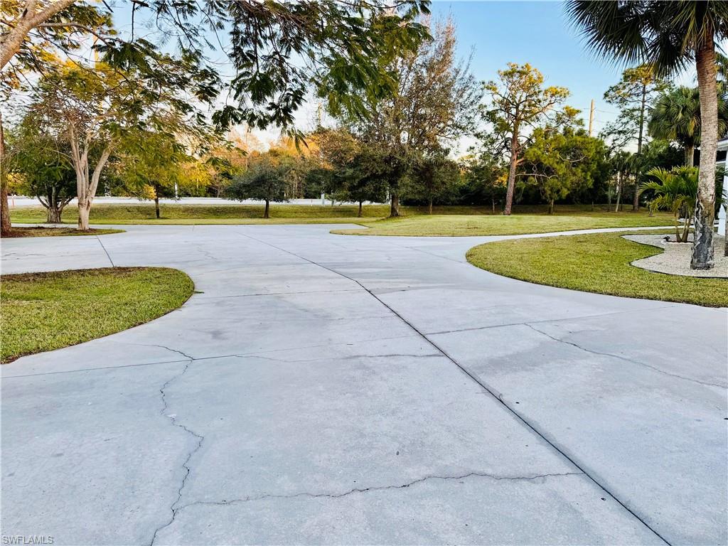 GOLDEN GATE ESTATES - Residential