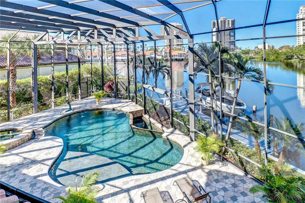 PARK SHORE - Residential