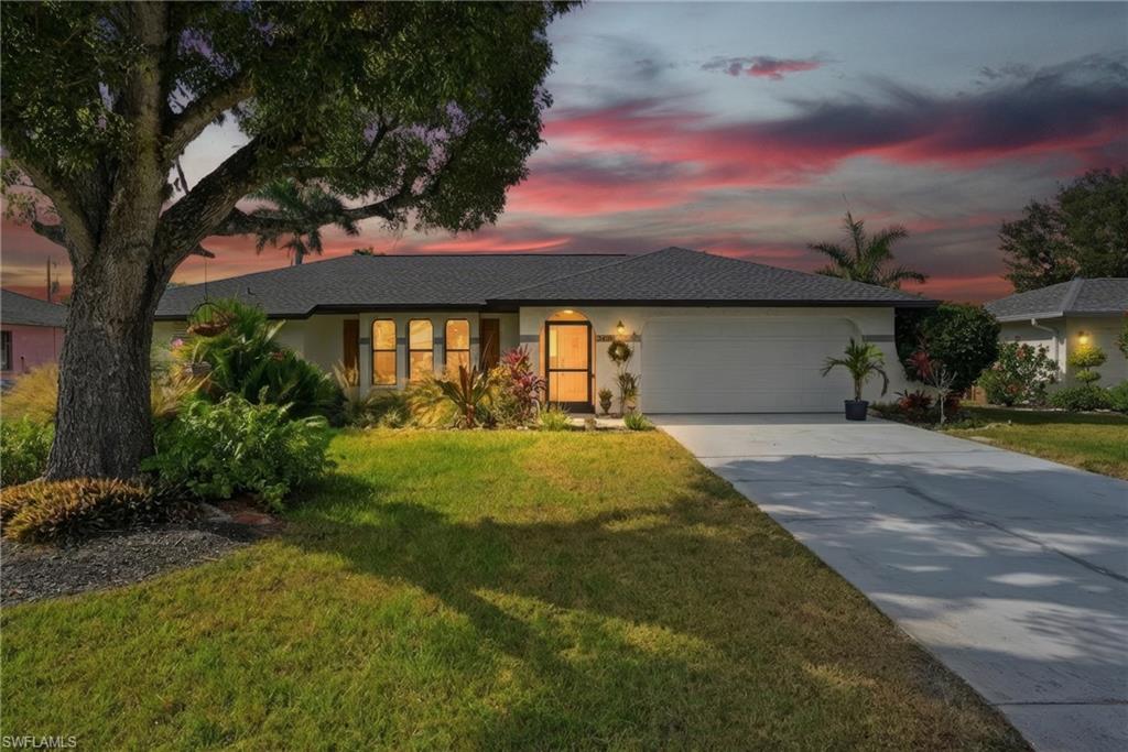 CAPE CORAL - Residential