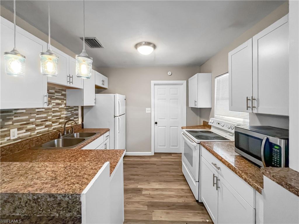 PALMETTO PARK - Residential Lease