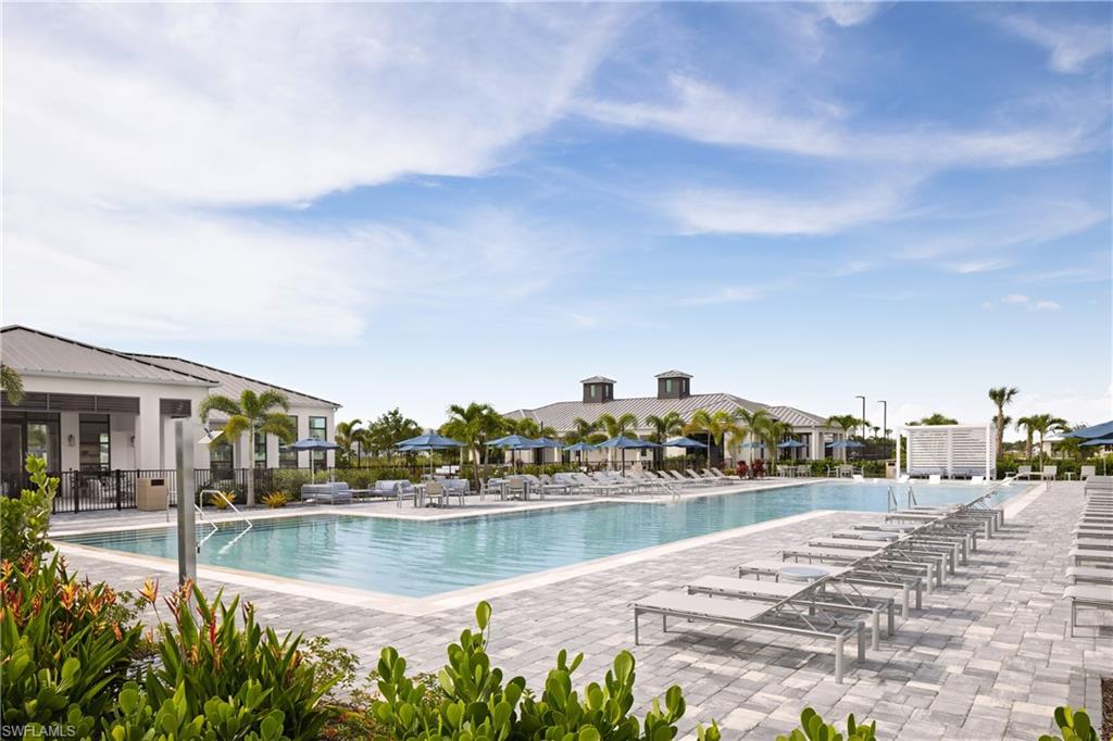 SEVEN SHORES - Residential