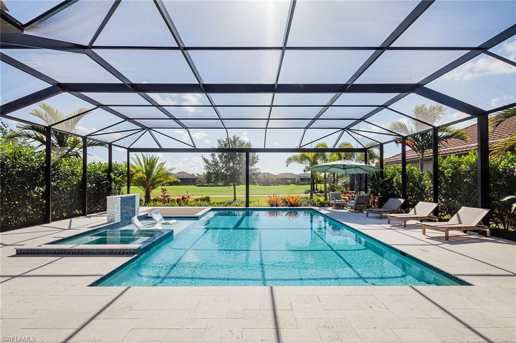 ESPLANADE - Residential