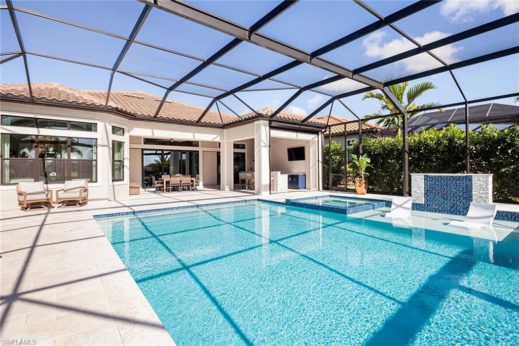 ESPLANADE - Residential