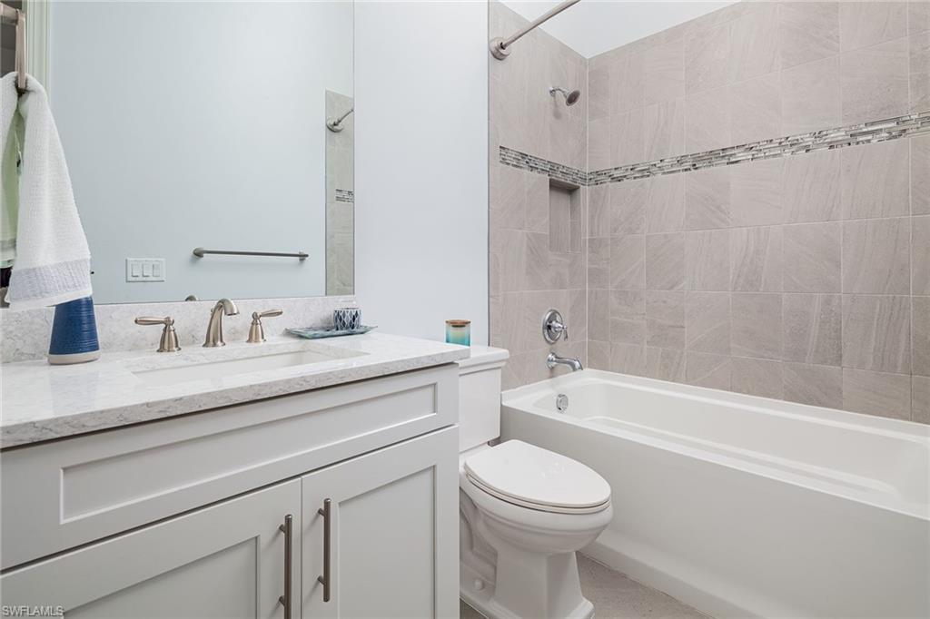 ESPLANADE - Residential